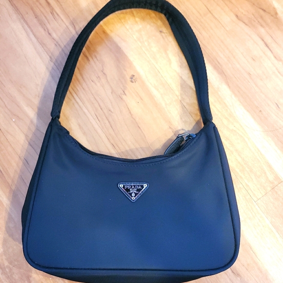 prada hobo mini